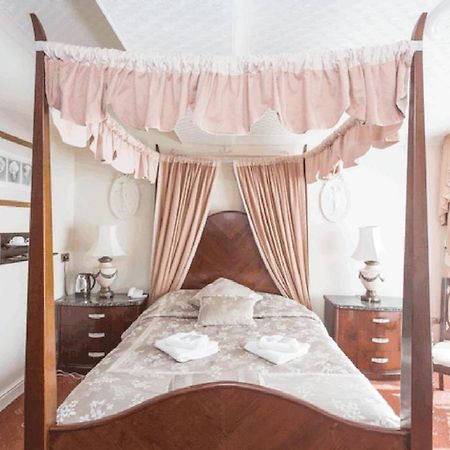 Oyo Ridgeway Hotel Chingford Buitenkant foto