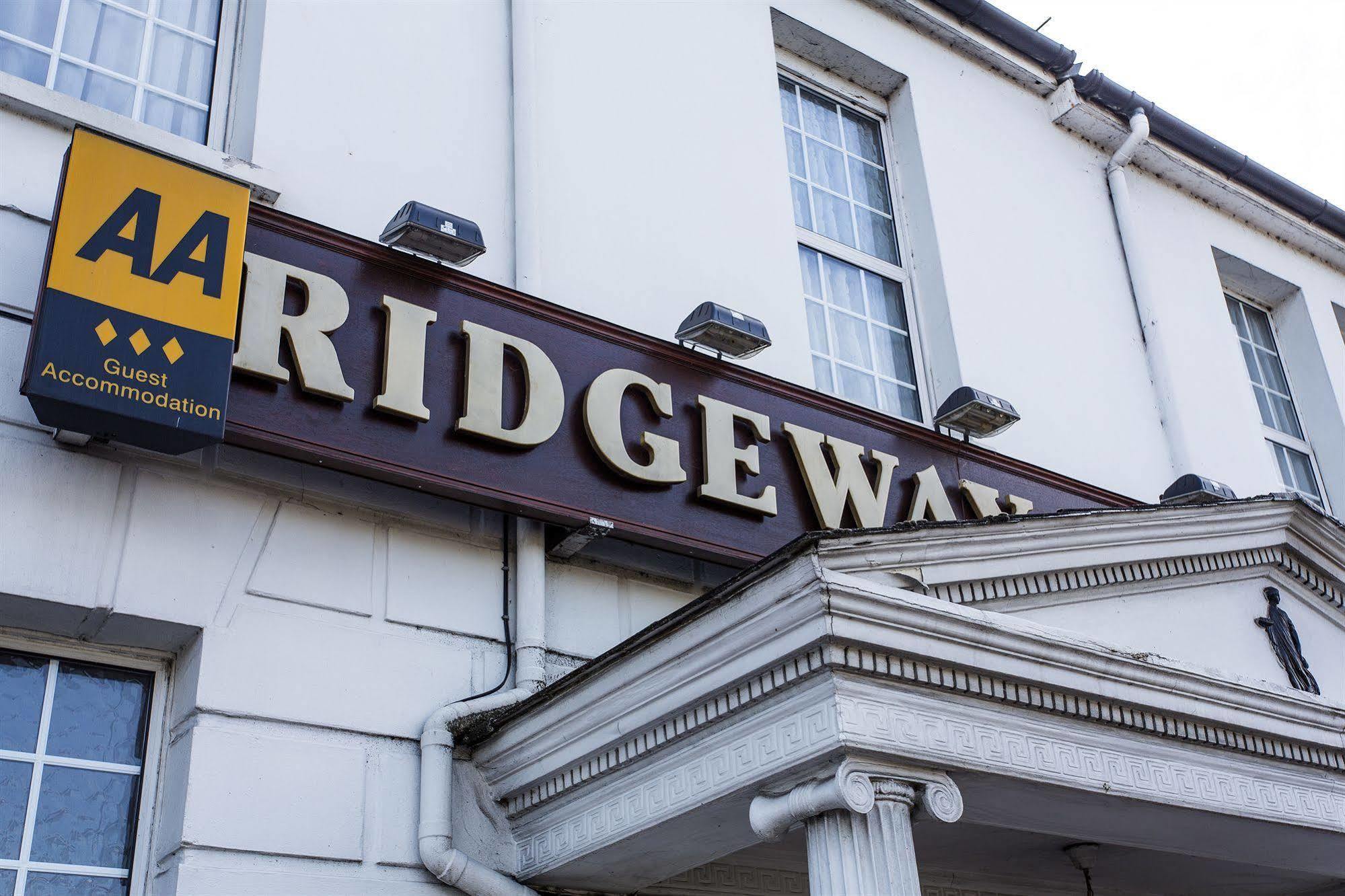 Oyo Ridgeway Hotel Chingford Buitenkant foto